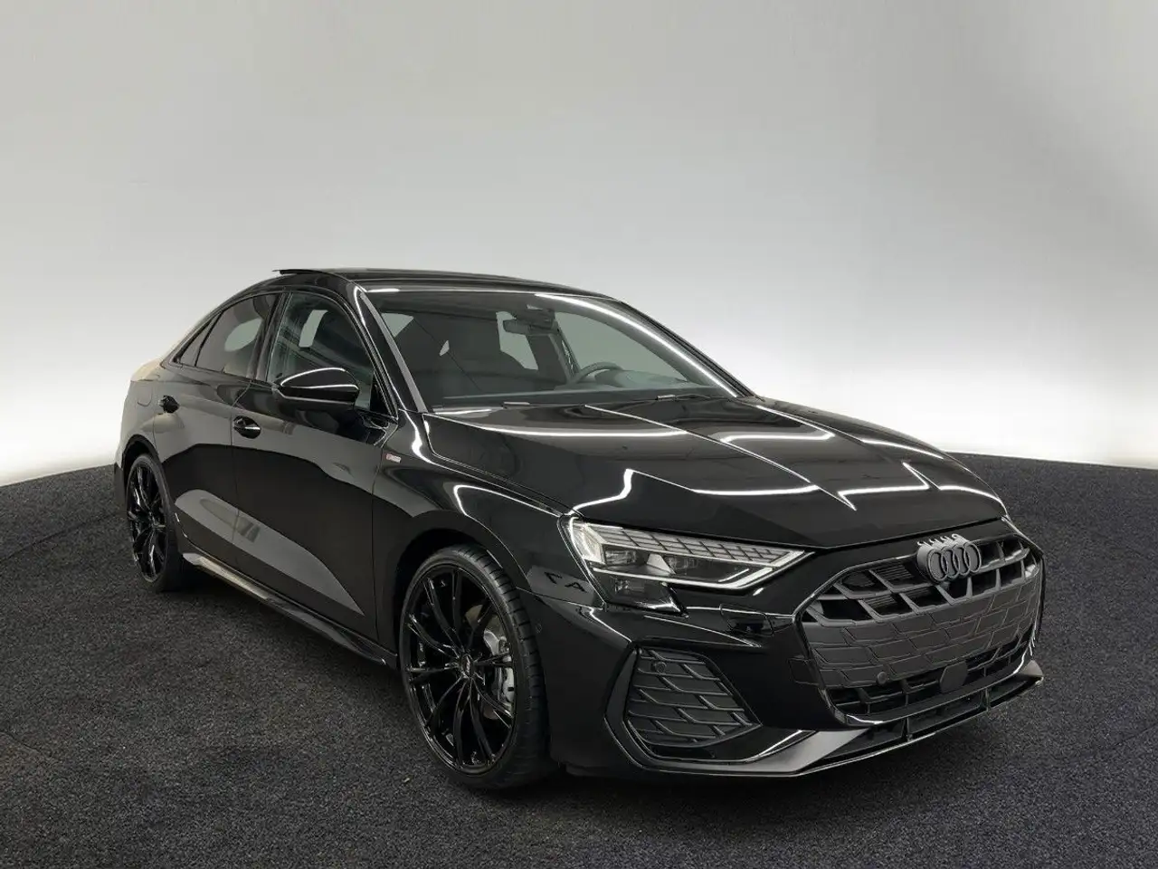 Audi A3 S line 35 TFSI S tronic 8