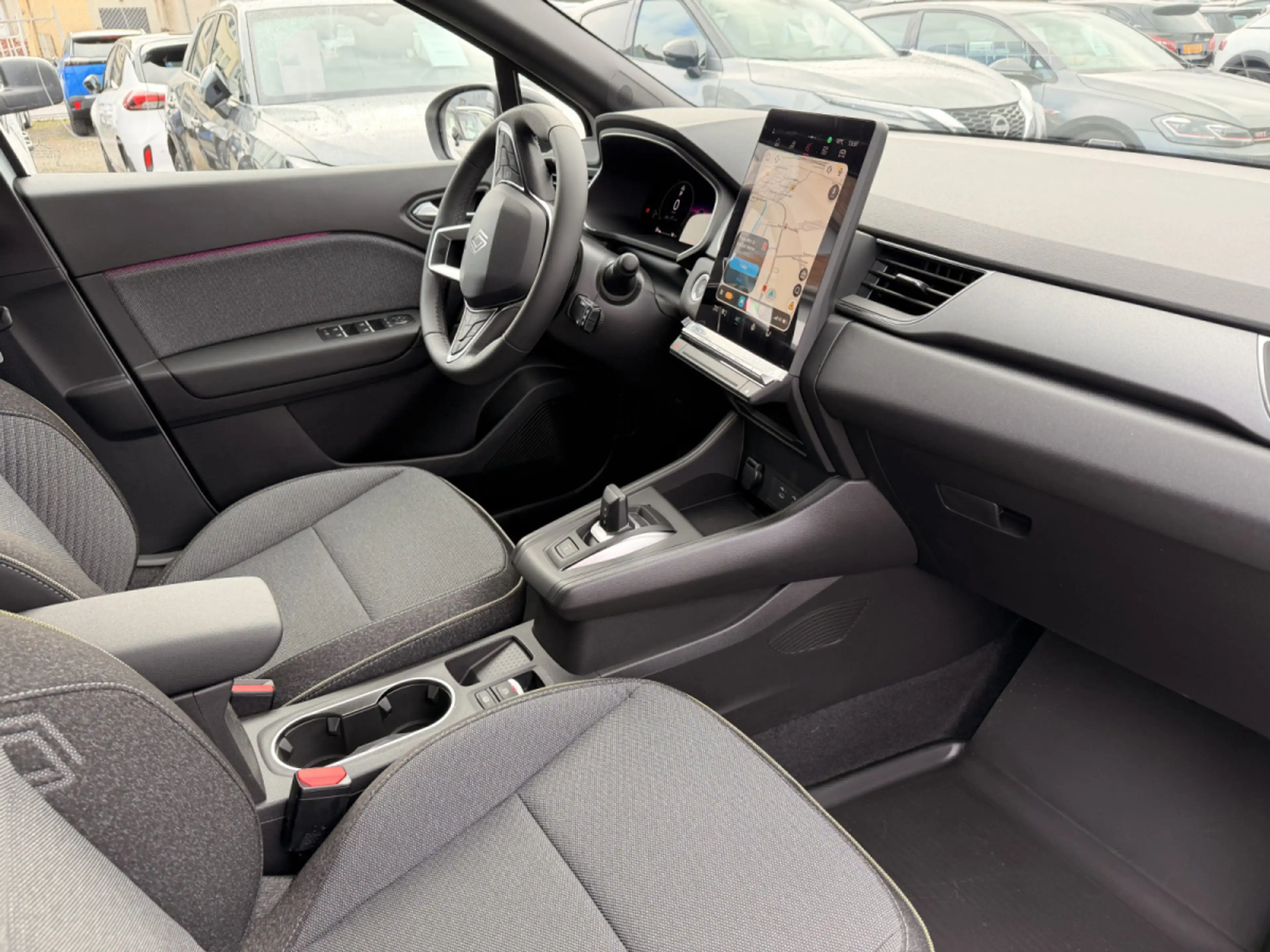 Renault Captur 1.3 Tce E-TECH 145 Hybrid Techno EDC — photo 3