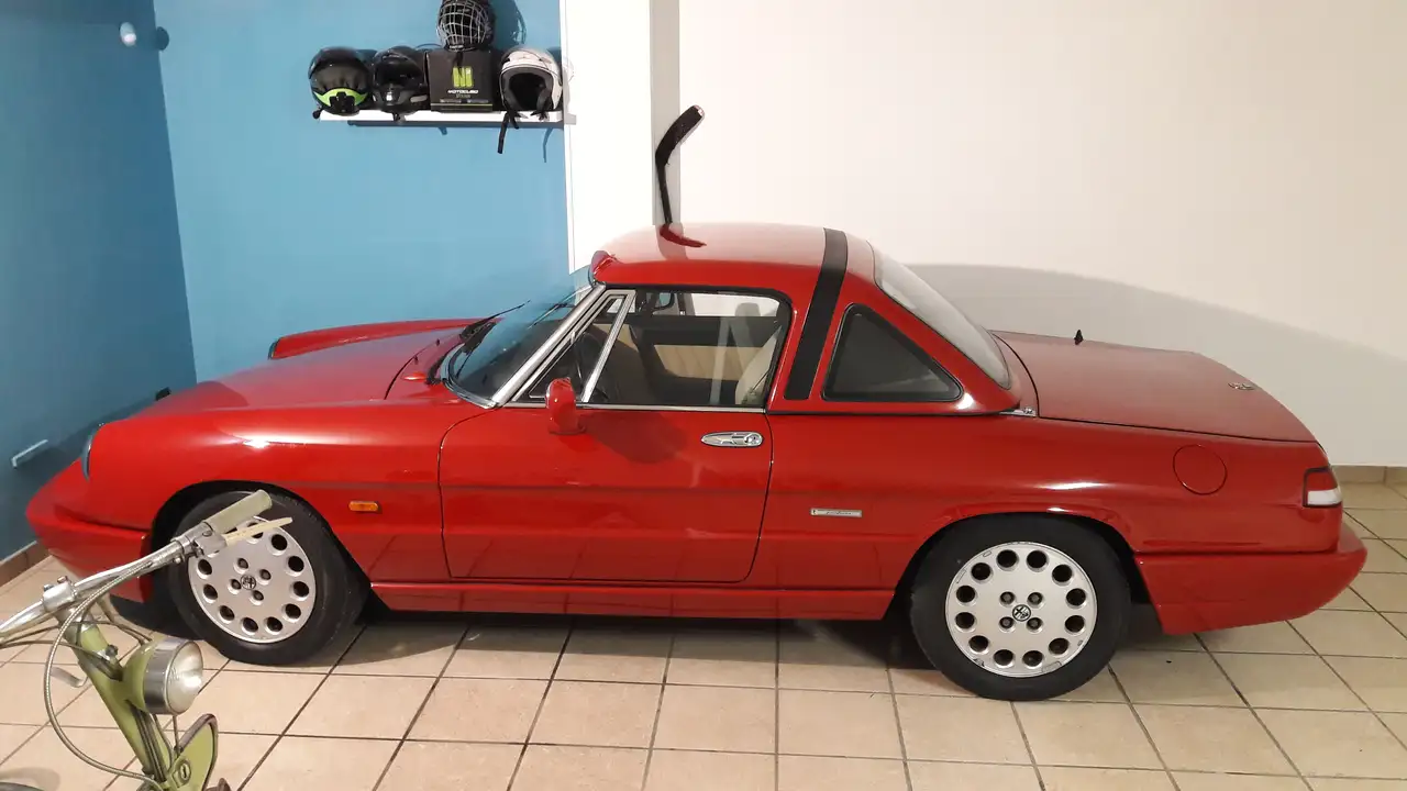 Alfa Romeo Spider 2.0 my90, foto 1