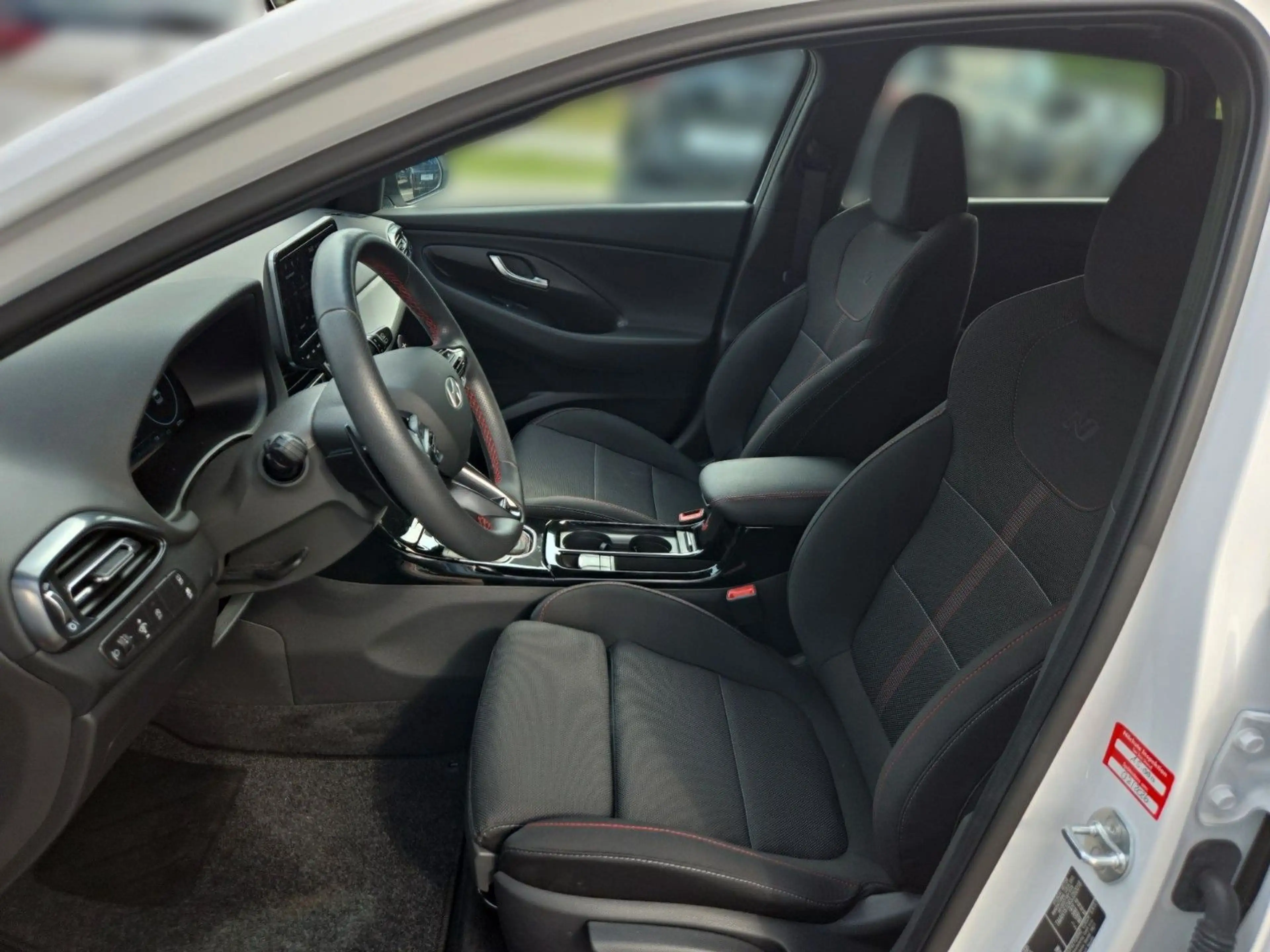 Hyundai i30 N Line 48Volt 140PS AT Oswald Desing *NAVI* — photo 7