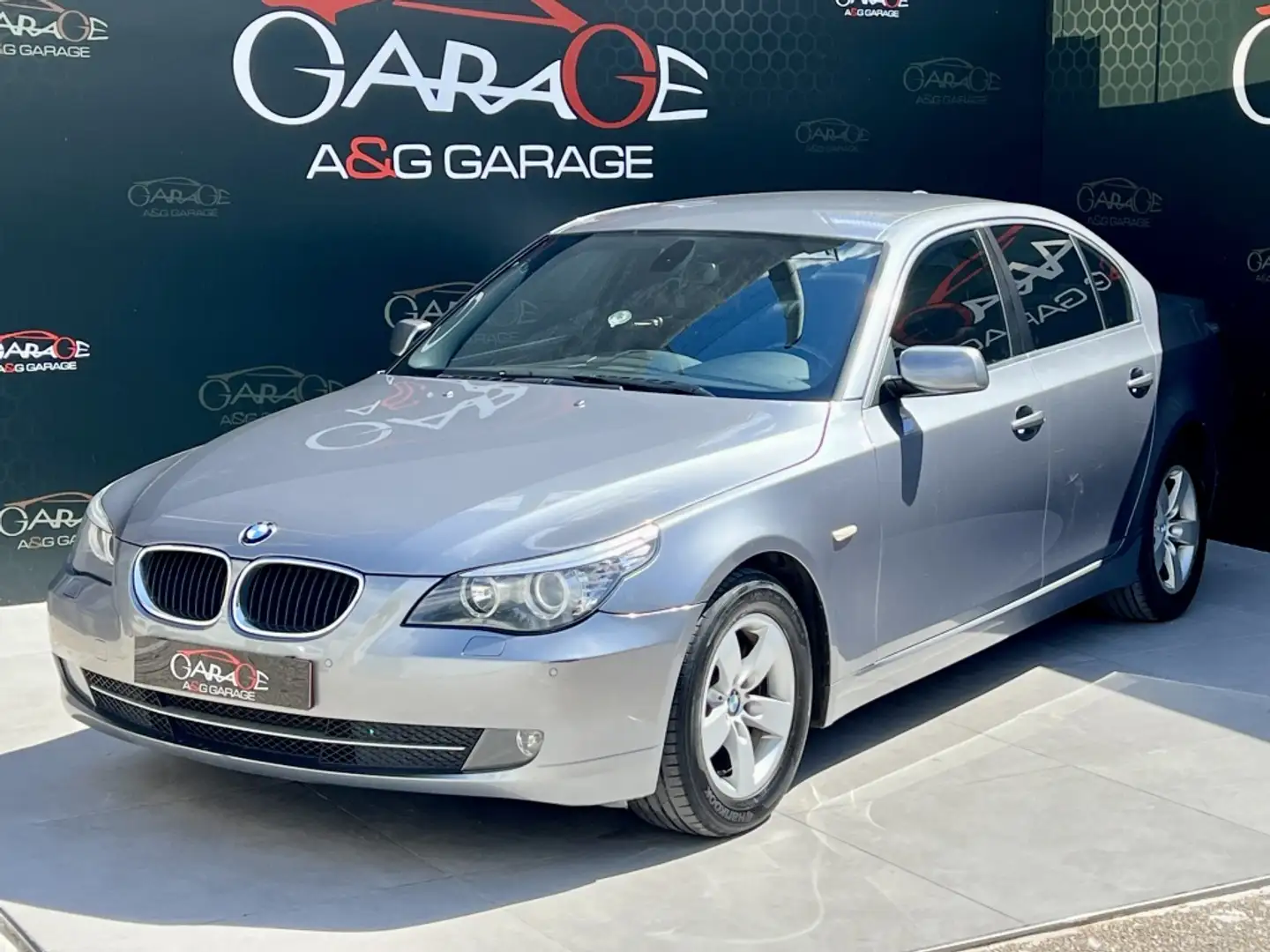 BMW 520 520d Aut. Plateado - 2