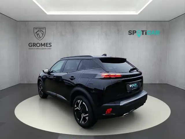 Peugeot 2008 view 5