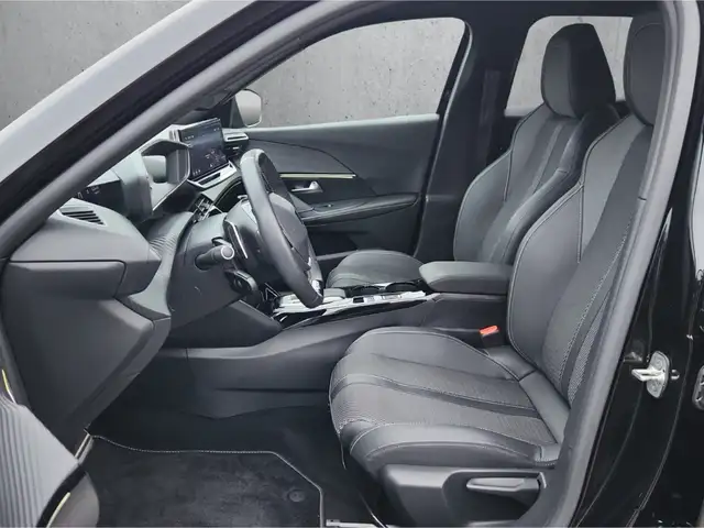 Peugeot 2008 view 9