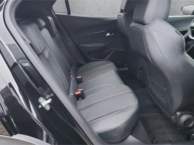 Peugeot 2008 view 14