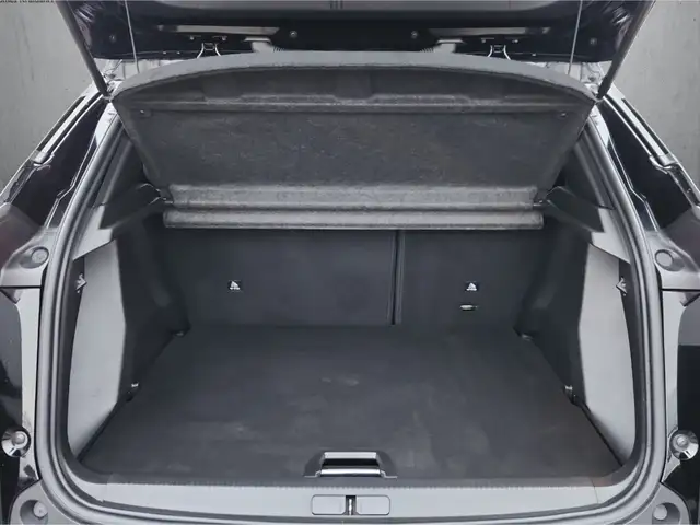 Peugeot 2008 view 7