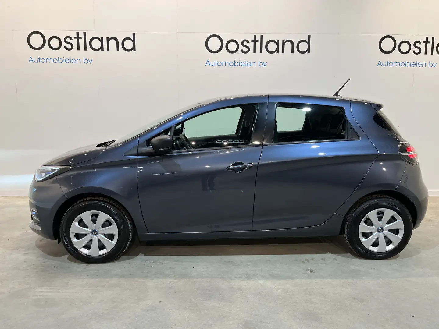Renault ZOE R110 Life 52 kWh (Incl. Accu) / CarPlay / Airco / Grijs - 2