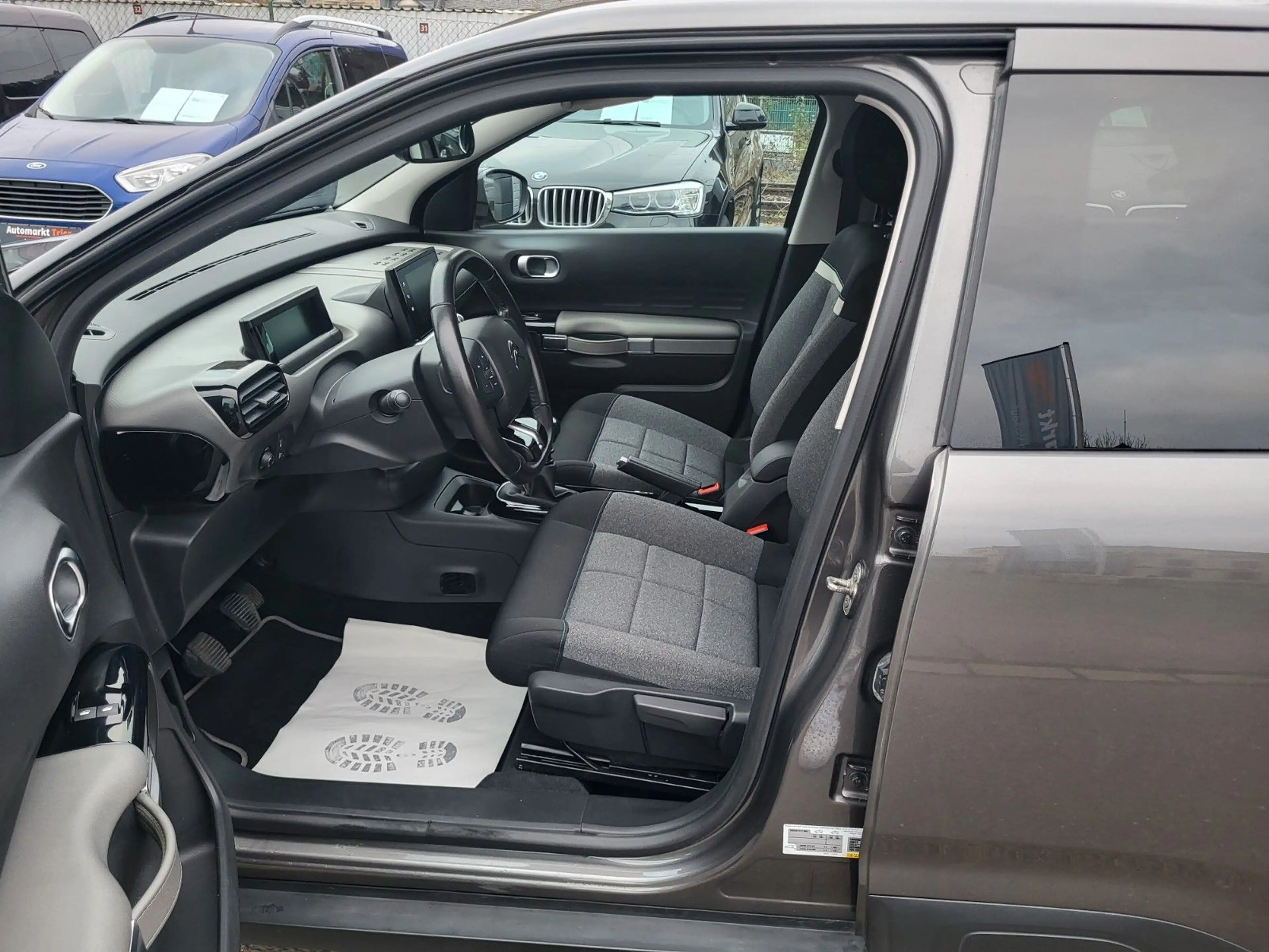 Citroen C4 Cactus Top Zustand! NUR 67685 Km! Export! — photo 9