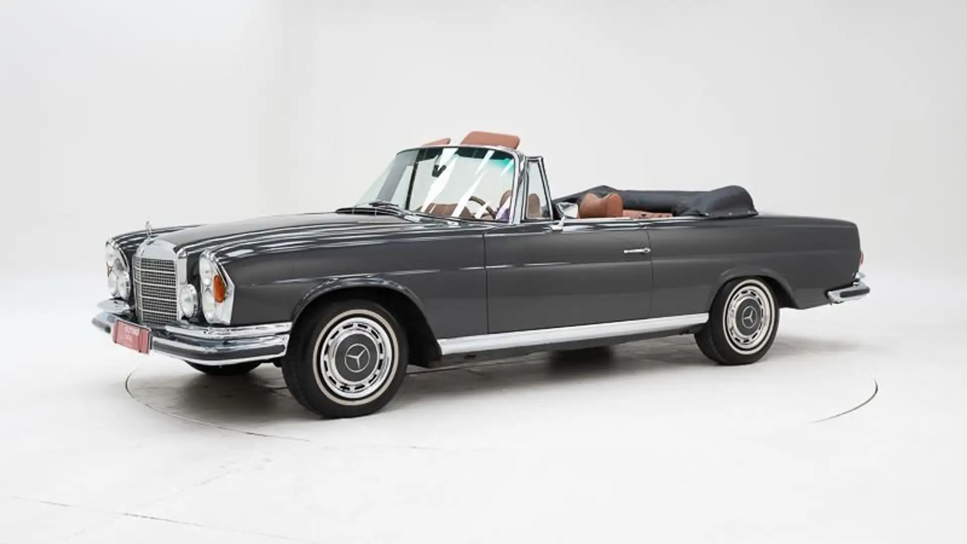 Mercedes-Benz 280 SE 3.5 '70 CH00956 Gris - 1