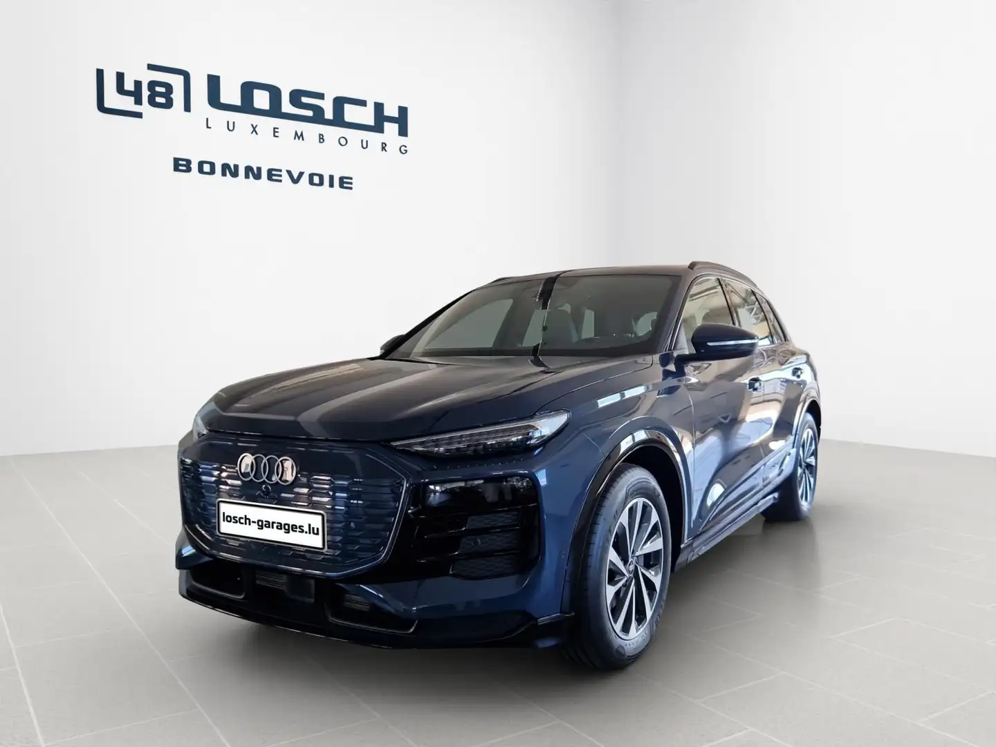 Audi Q6 e-tron E-tron quattro Blau - 1