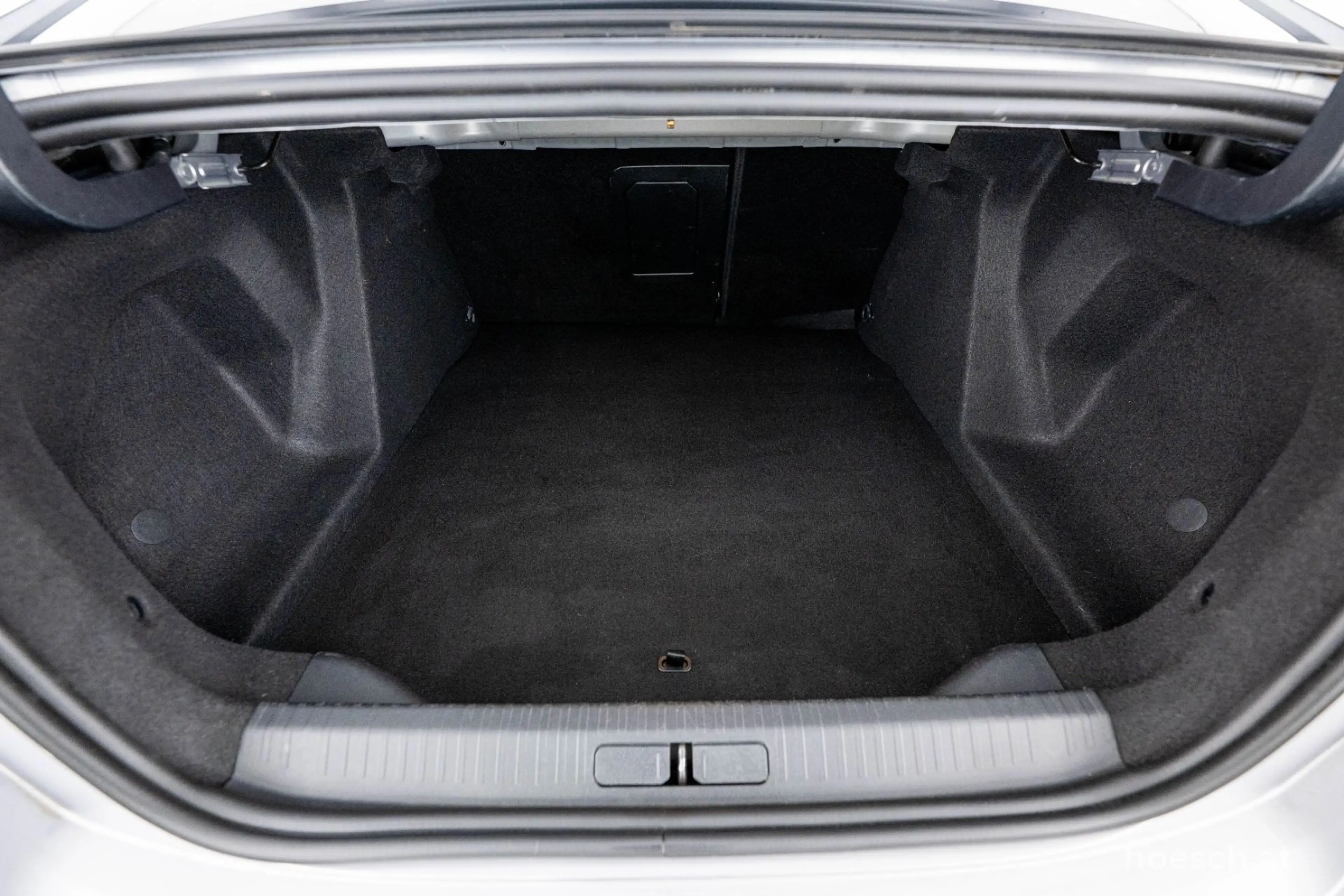 Citroen C4 X PureTech 130 Aut. MAX PANO HEAD-UP R-KAM ACC++ — photo 9