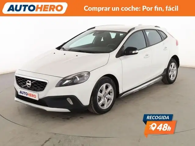 Volvo V40 main image