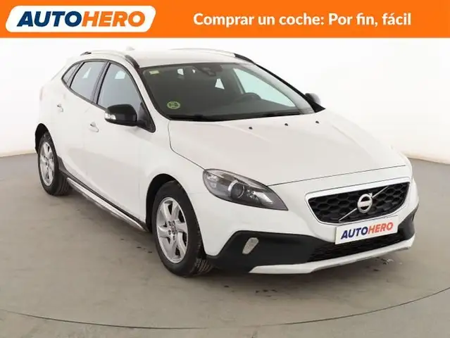 Volvo V40 view 8