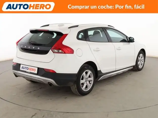 Volvo V40 view 6