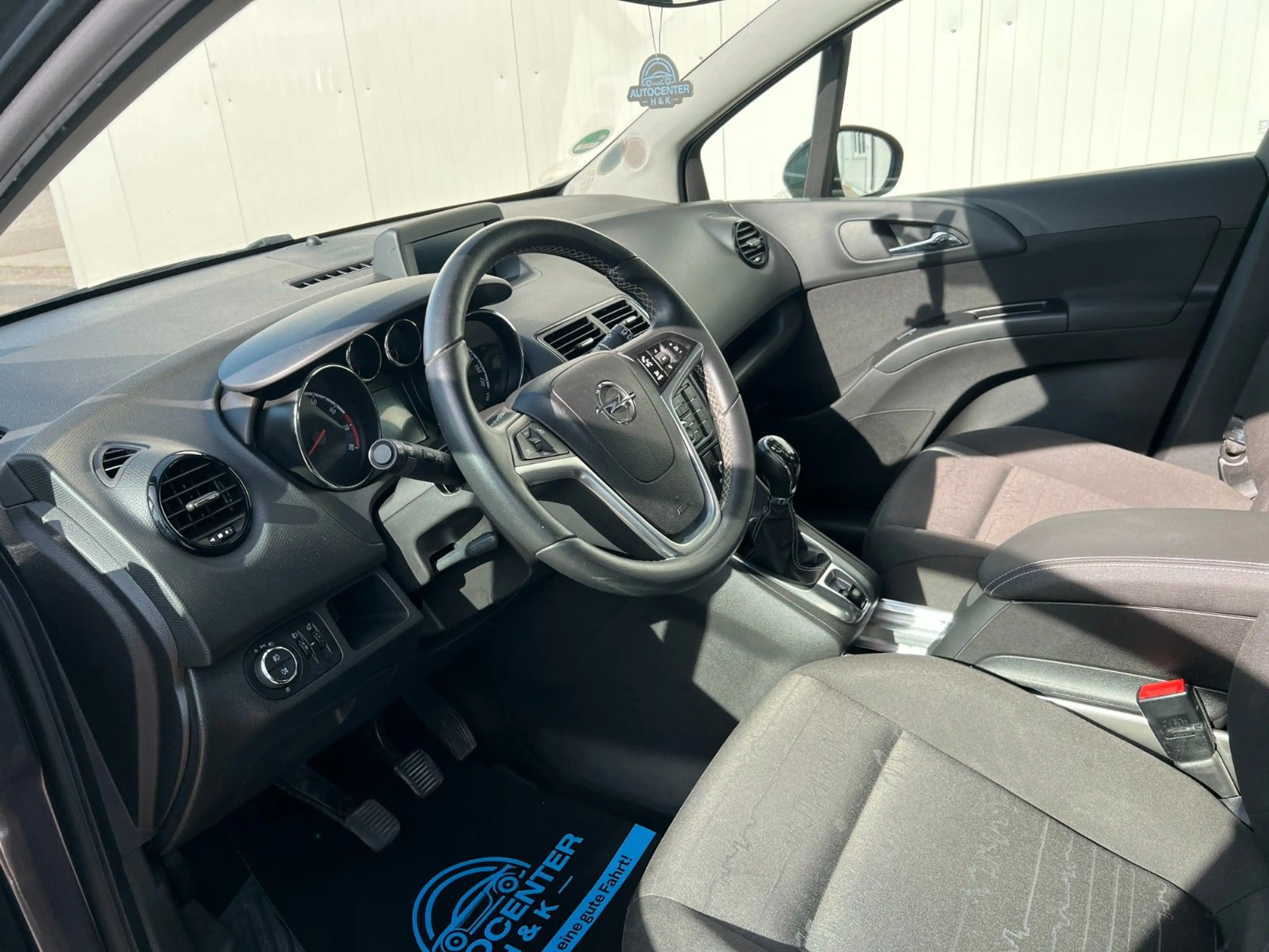 Opel Meriva B 1.4 Edition *NAVI*KLIMA*TÜV-NEU*P.SENS* — photo 11
