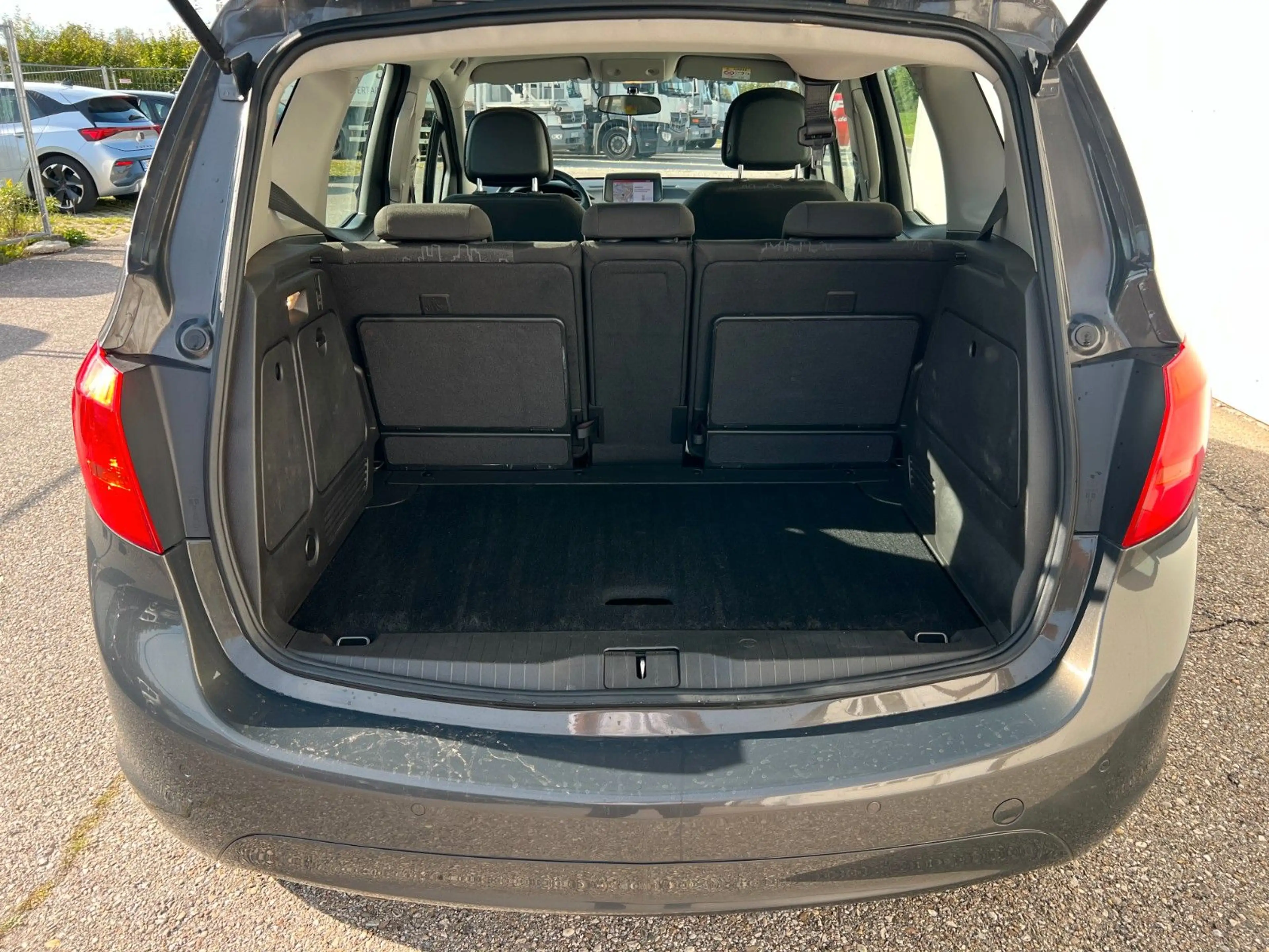 Opel Meriva B 1.4 Edition *NAVI*KLIMA*TÜV-NEU*P.SENS* — photo 7