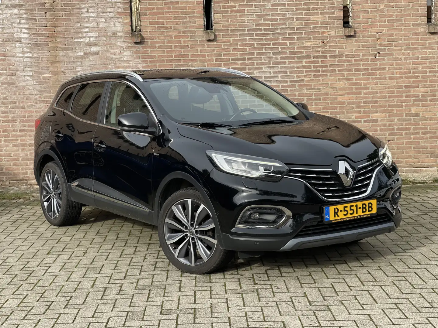 Renault Kadjar 1.3 TCe Bose | Wegklapbare Trekhaak | 4-seizoensba Zwart - 1
