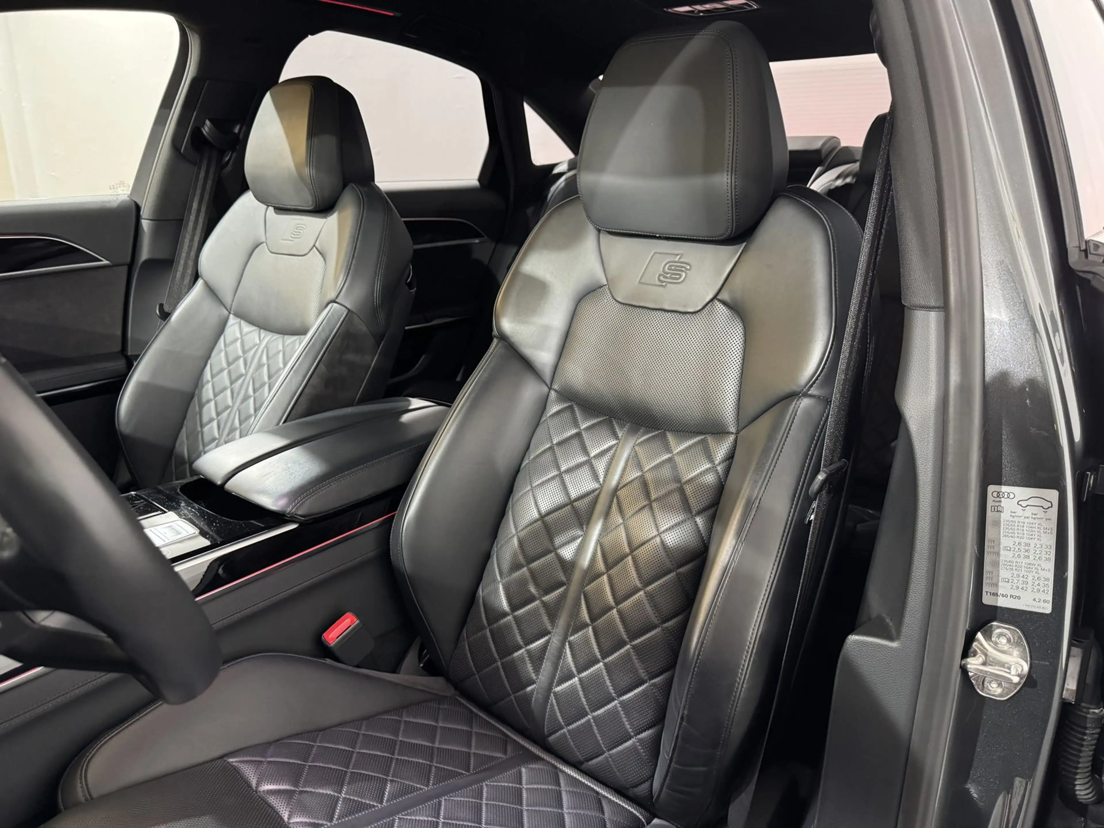 Audi A8 50 TDI q. S-Line *Kamera*B&O*Servo*ACC*AHK* — photo 15