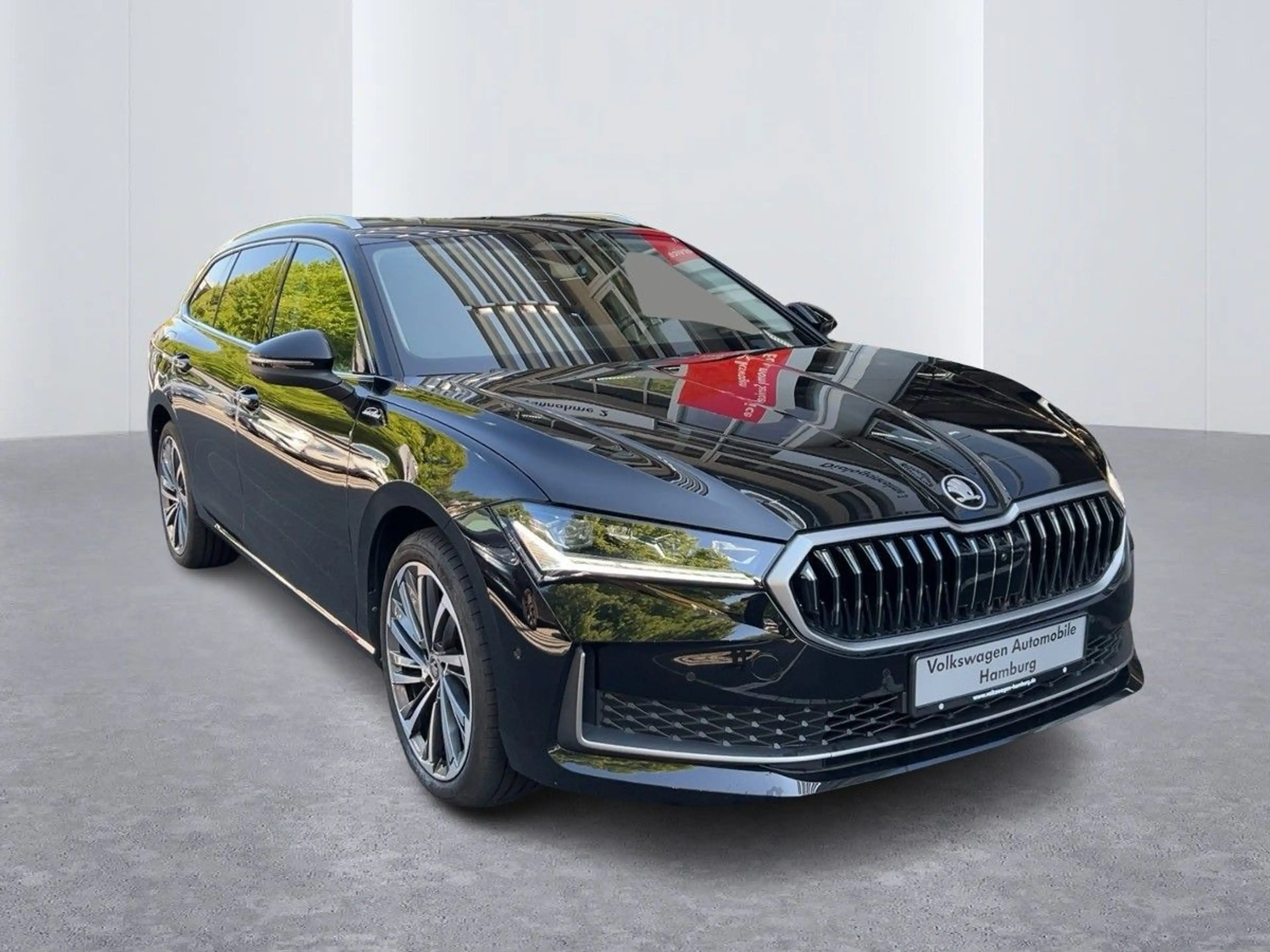 Skoda Superb Combi Laurin & Klement 2.0 TDI DSG AHK — photo 4