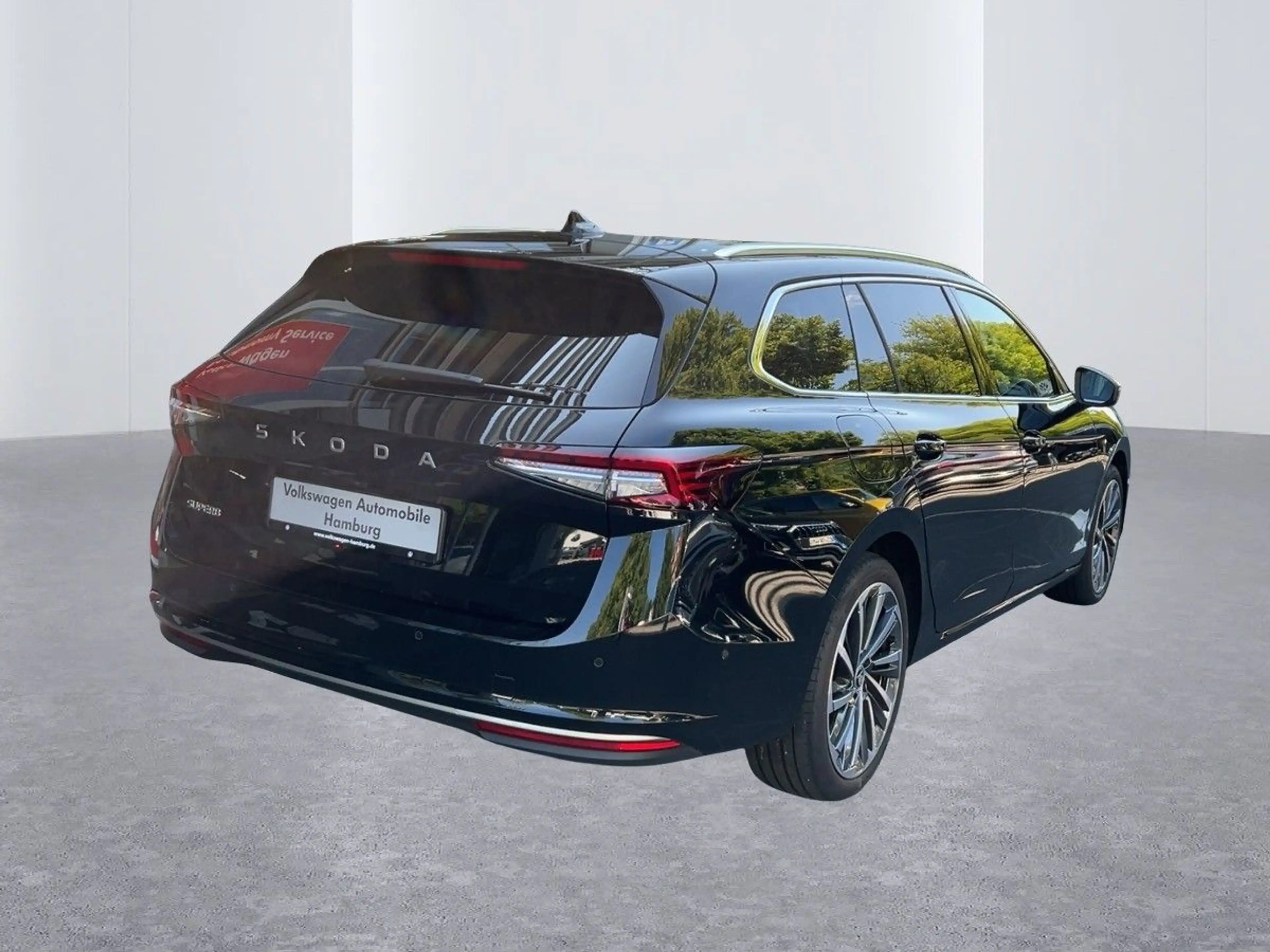 Skoda Superb Combi Laurin & Klement 2.0 TDI DSG AHK — photo 3