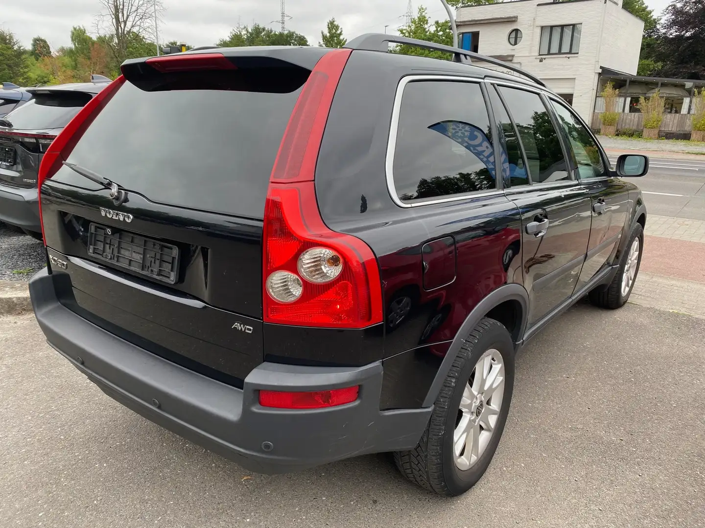 Volvo XC90 XC90 D5 Automatik Comfort 7PLAATSEN Zwart - 2