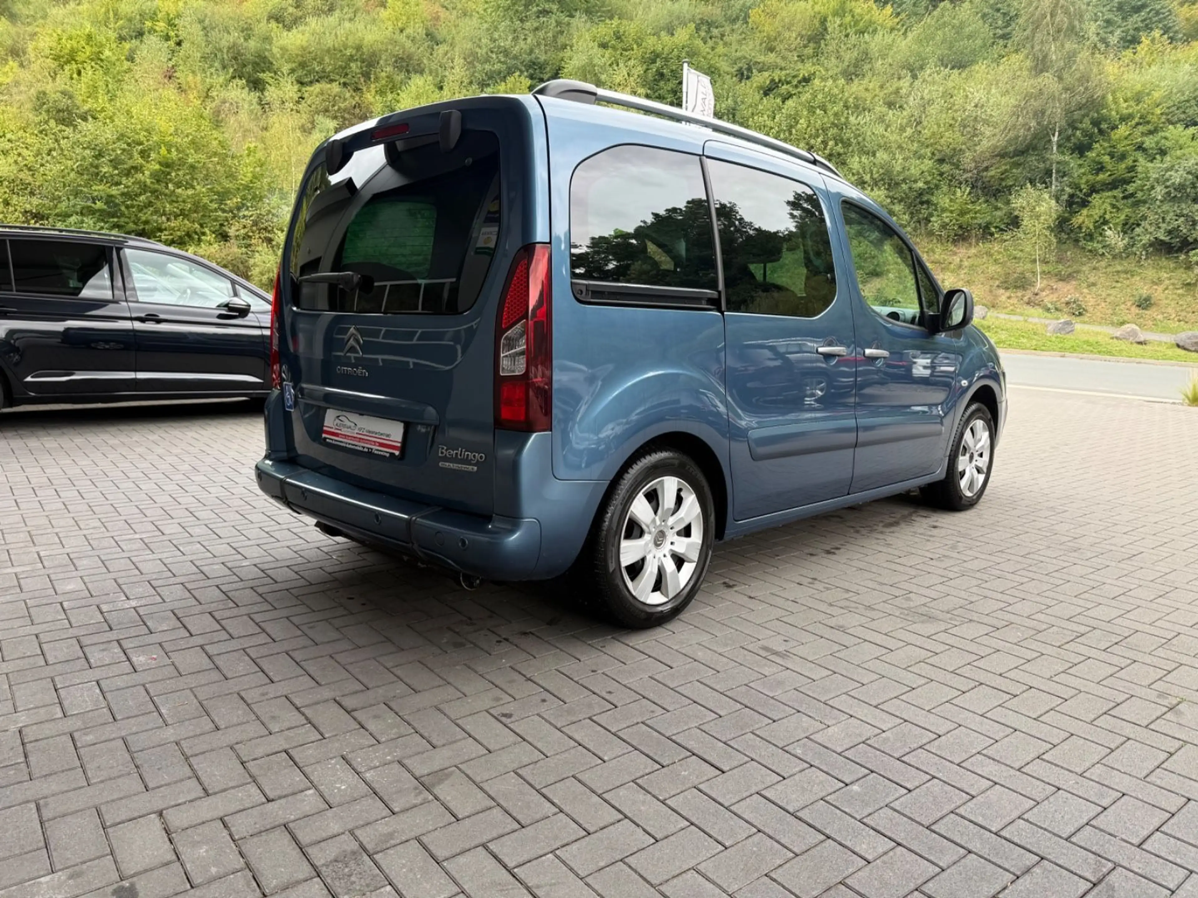 Citroen Berlingo Kombi Selection Rollstuhl-Umbau — photo 6