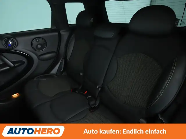 Mini Countryman view 14