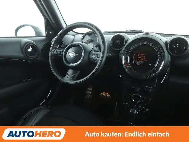 Mini Countryman view 13