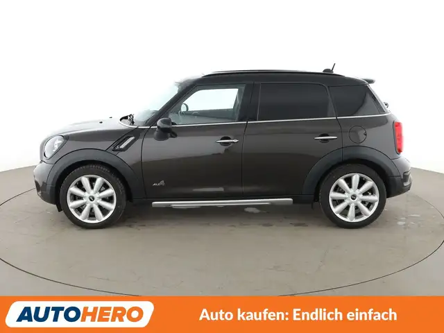Mini Countryman view 3