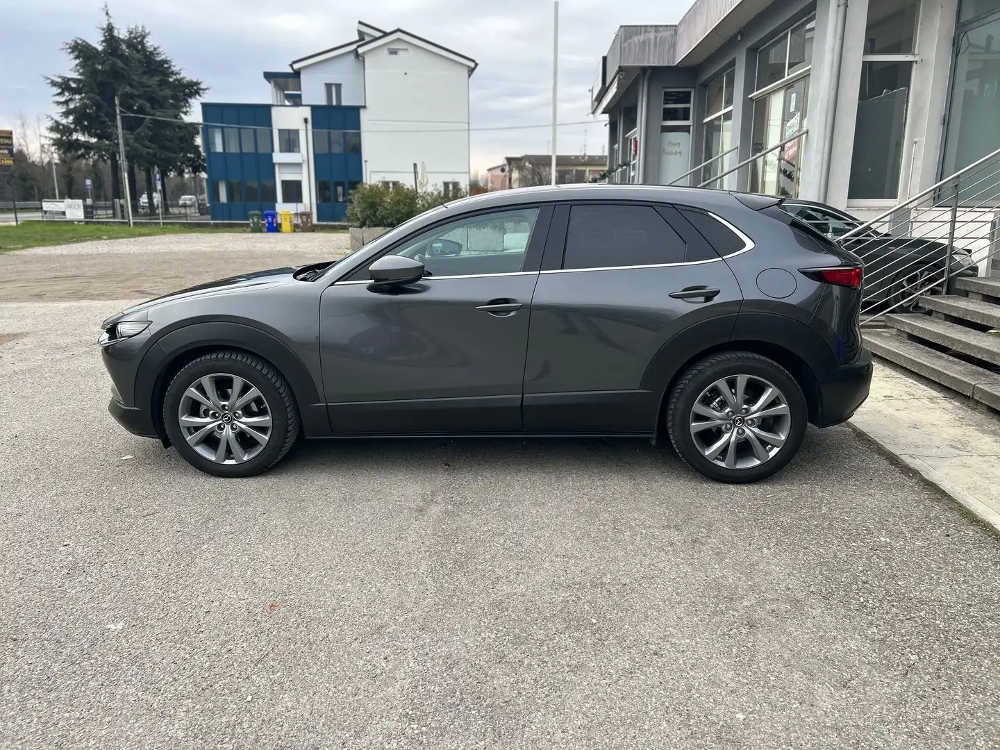 Mazda CX-30 Exceed 2.0 E-Skyactiv-X MHEV Grau - 2