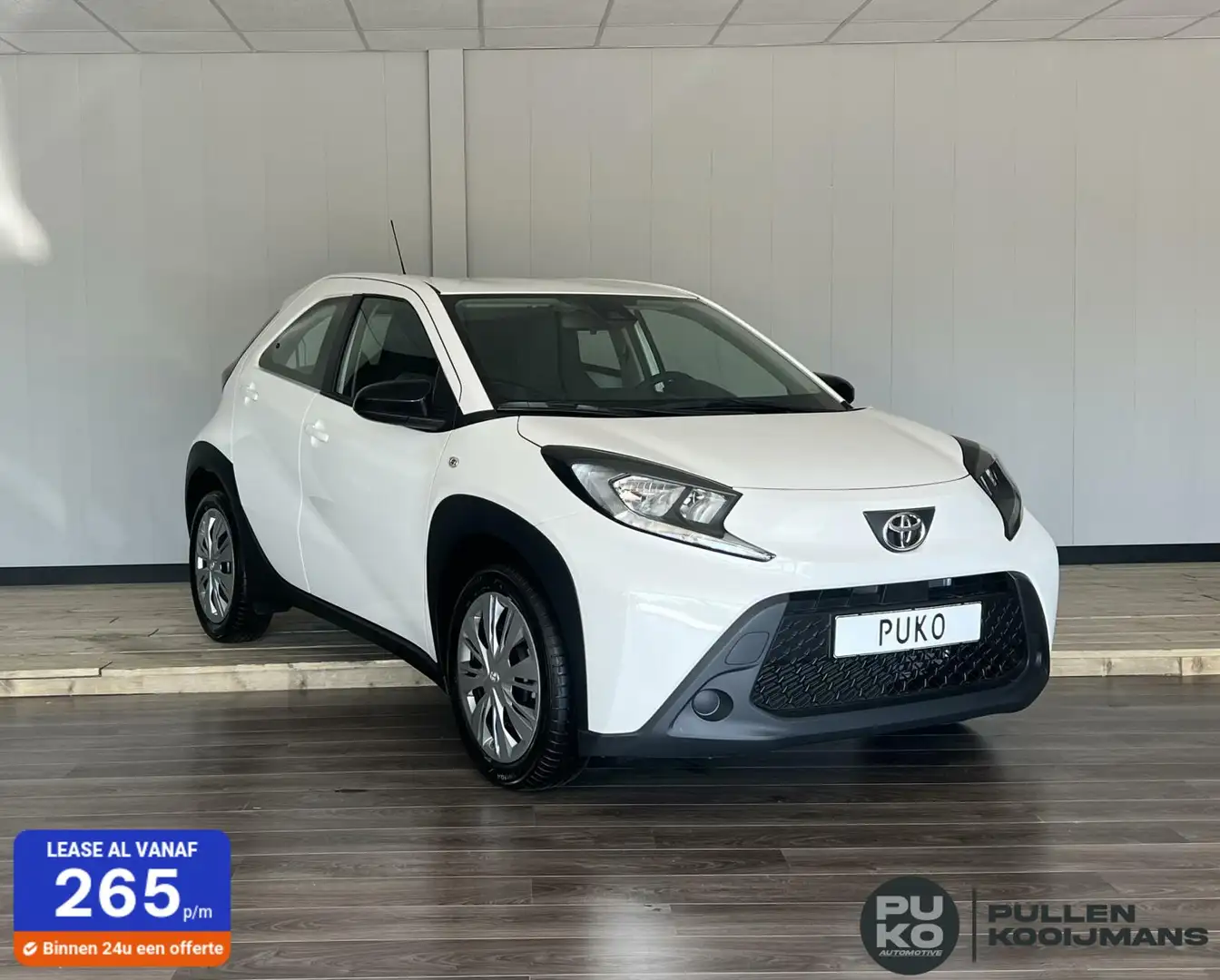 Toyota Aygo X 1.0 VVT-i MT Blanc - 1
