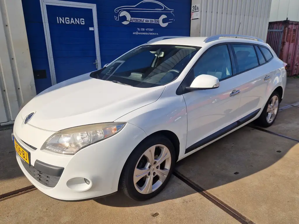 Renault Megane 2011 из Европы — купить под ключ