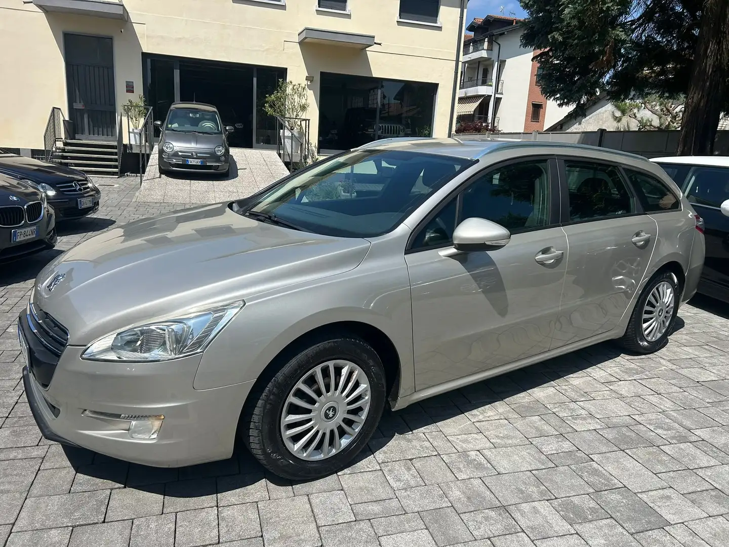 Peugeot 508 508 SW SW 1.6 hdi 8v Access 112cv GANCIO TRAINO Grigio - 1