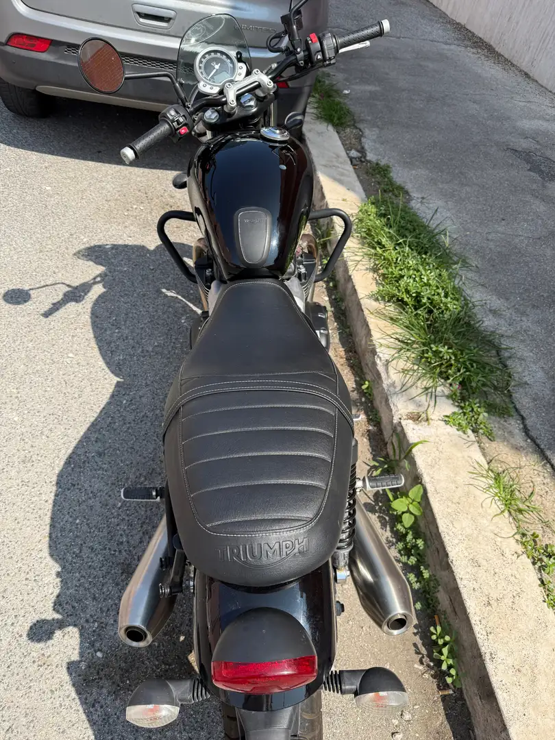 Triumph Street Twin Negro - 2