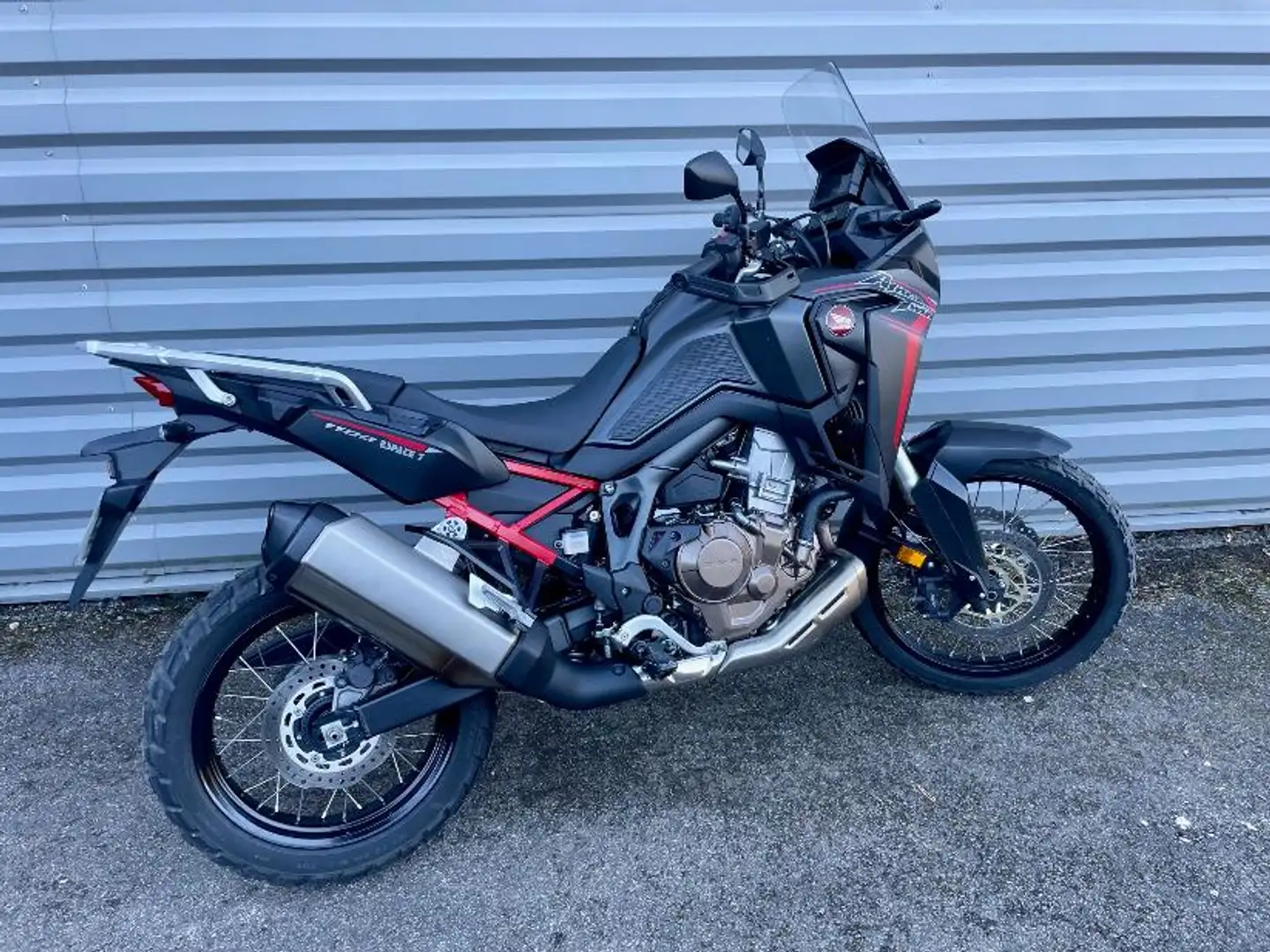 Honda CRF 1100 Noir - 2
