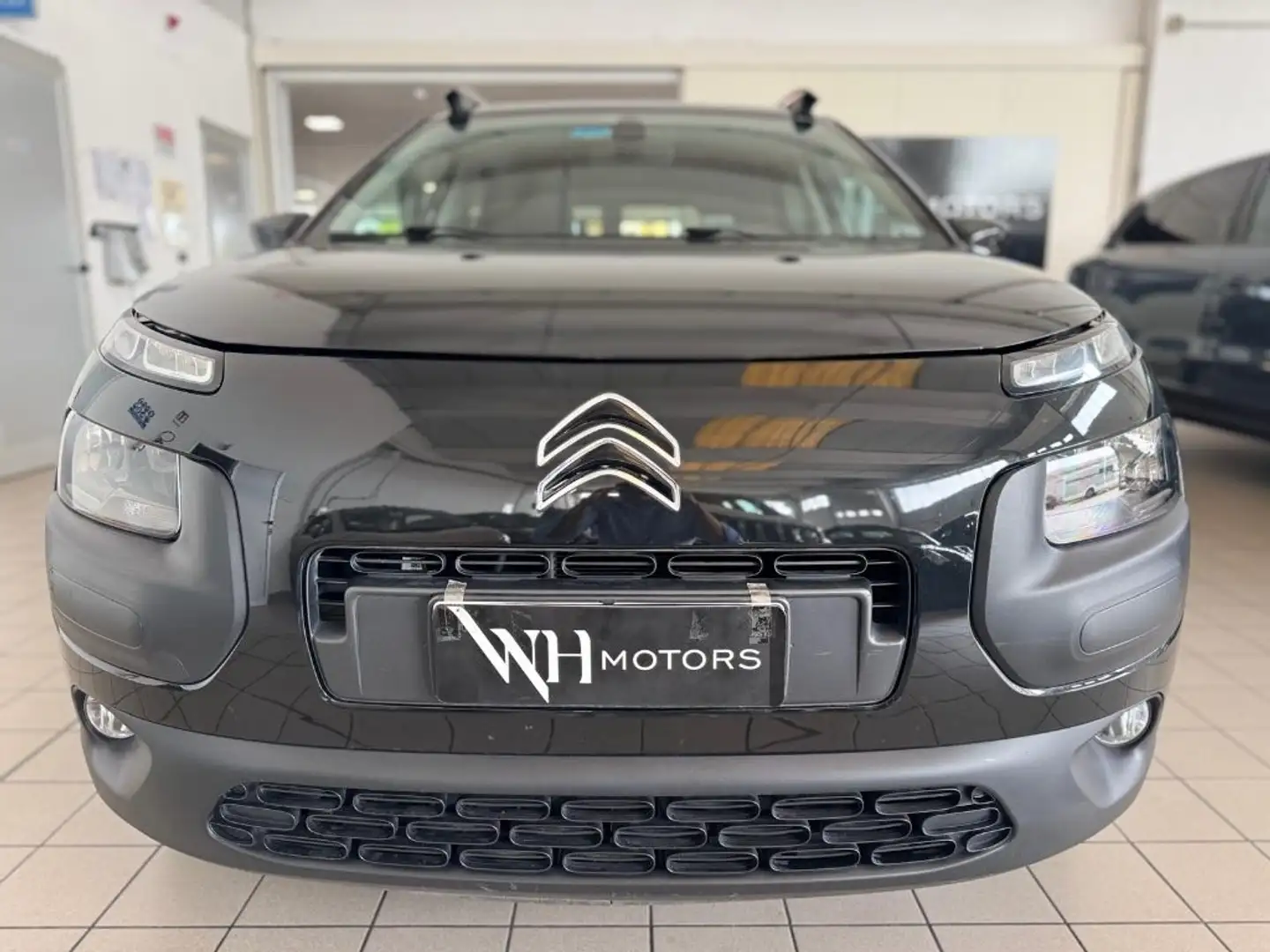 Citroen C4 Cactus PureTech 82 S&S ETG Feel Schwarz - 2