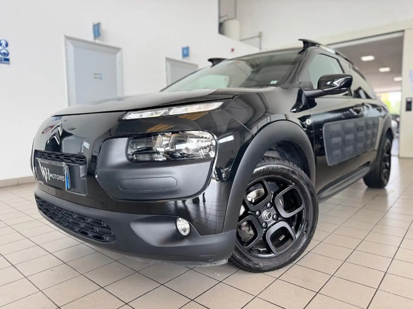 Citroen C4 Cactus PureTech 82 S&S ETG Feel Schwarz - 1