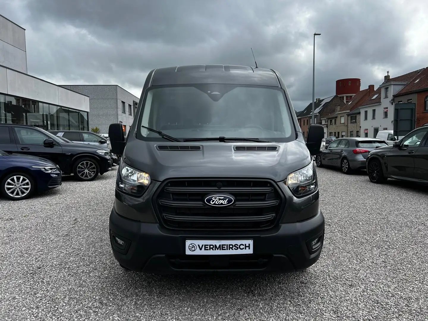Ford Transit Bus 350 trend L3H2*AUTOMAAT*CAMERA*APPLECAR Grijs - 2