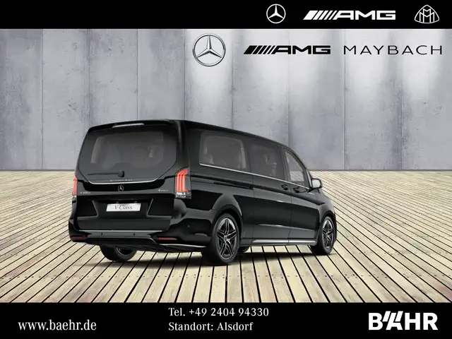 Mercedes-Benz V 300 view 2