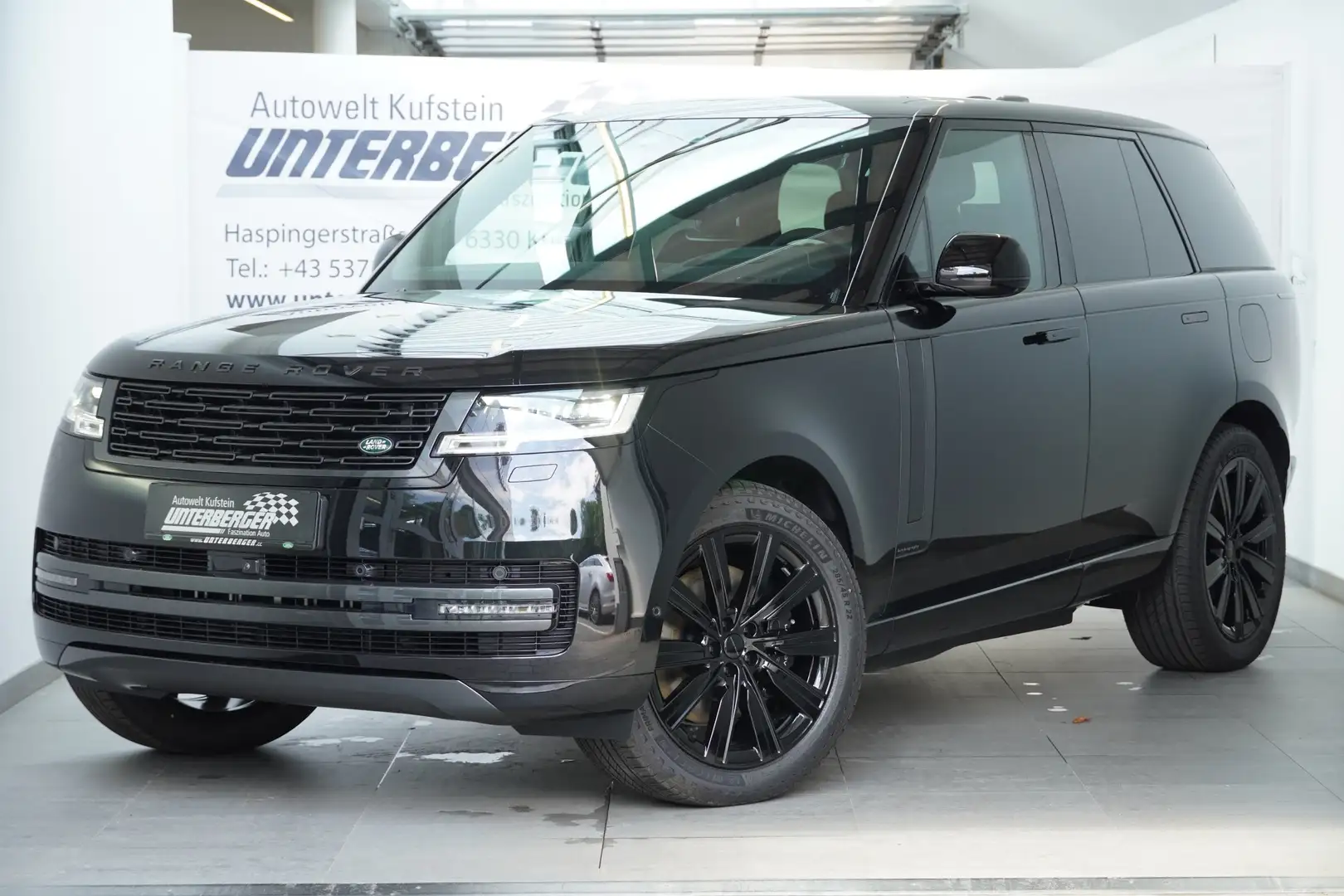 Land Rover Range Rover P550e 3.0P PHEV AWD SWB Autobiography Schwarz - 1