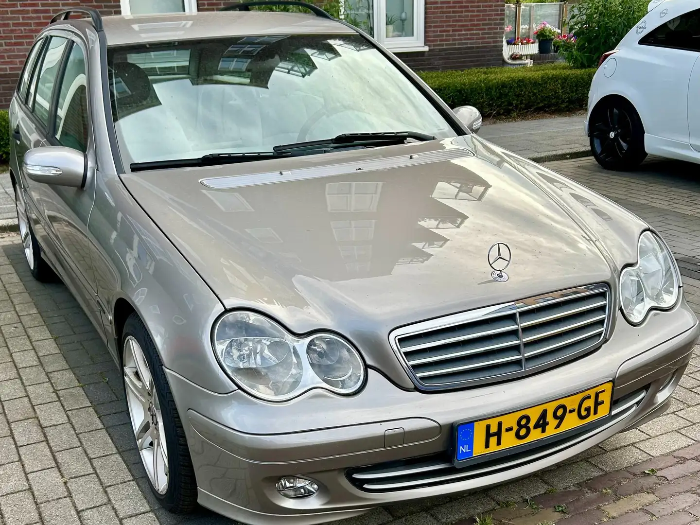 Mercedes-Benz C 180 C 180 K. Classic Grijs - 1