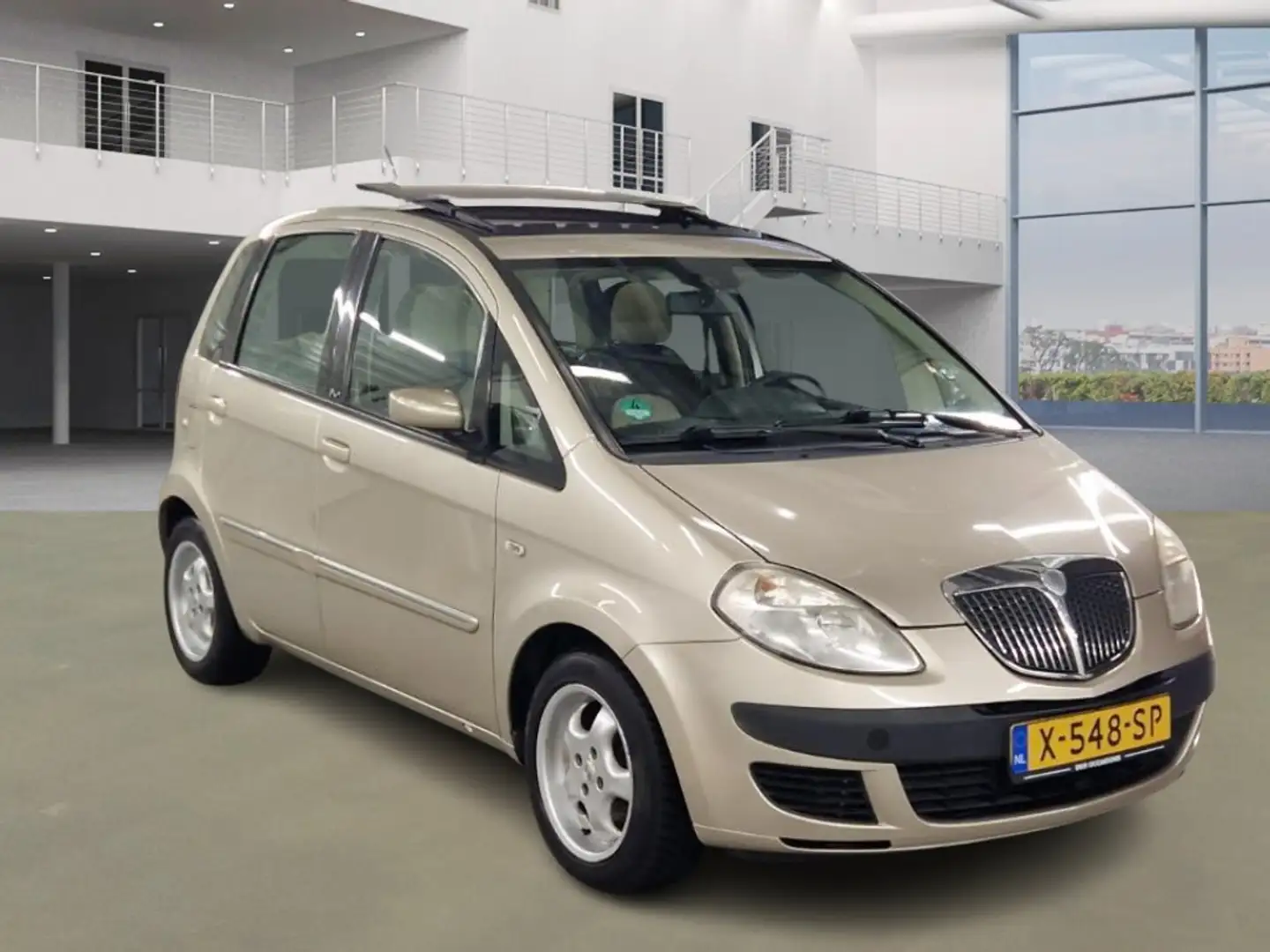 Lancia MUSA 1.4-16V Platino/AUTOMAAT Amarillo - 2