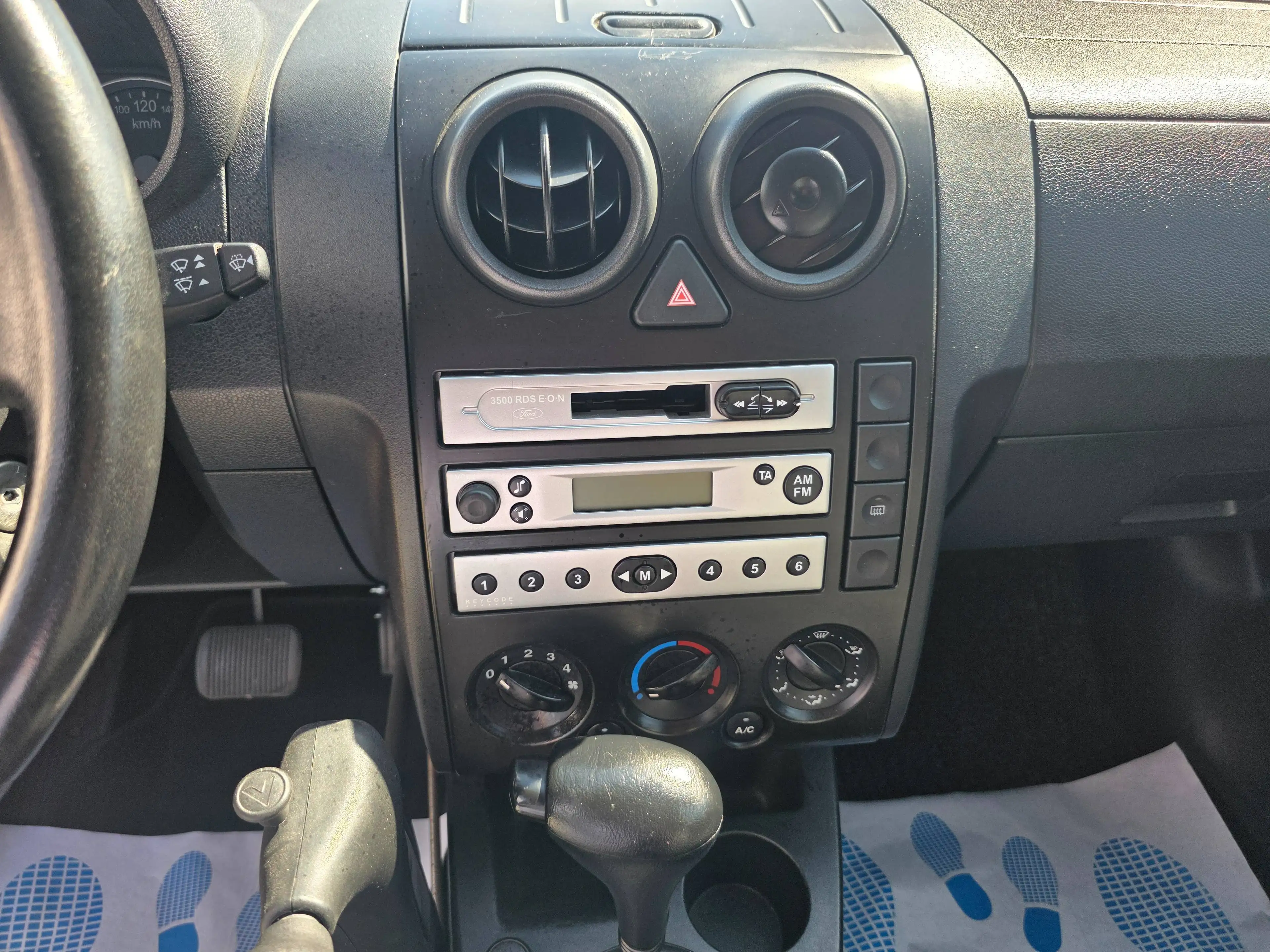 Ford Fusion Fusion 1.6*Autom*Klima*Behind.Fahrzeug*PDC*TÜV NEU* — photo 12