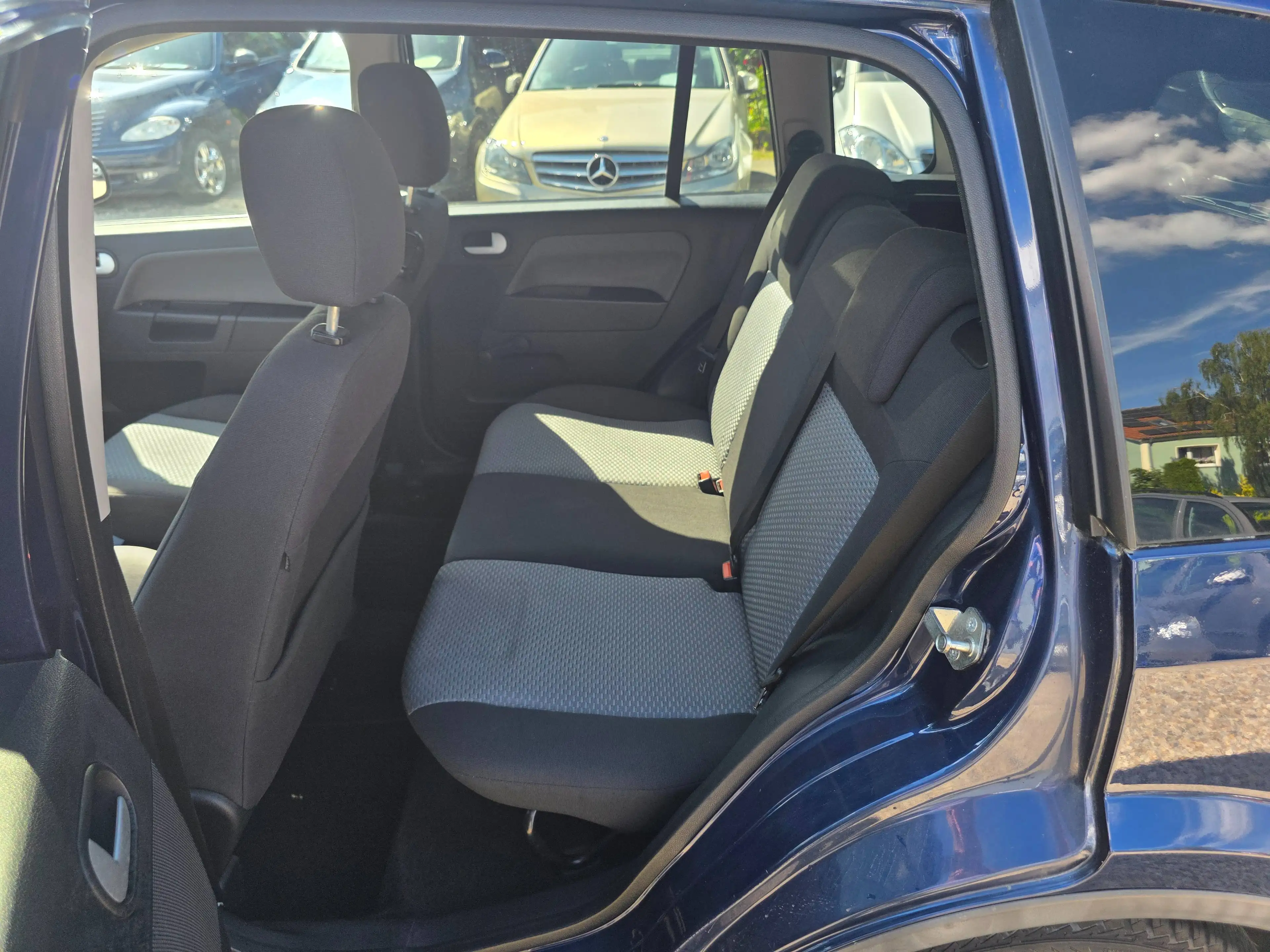 Ford Fusion Fusion 1.6*Autom*Klima*Behind.Fahrzeug*PDC*TÜV NEU* — photo 11