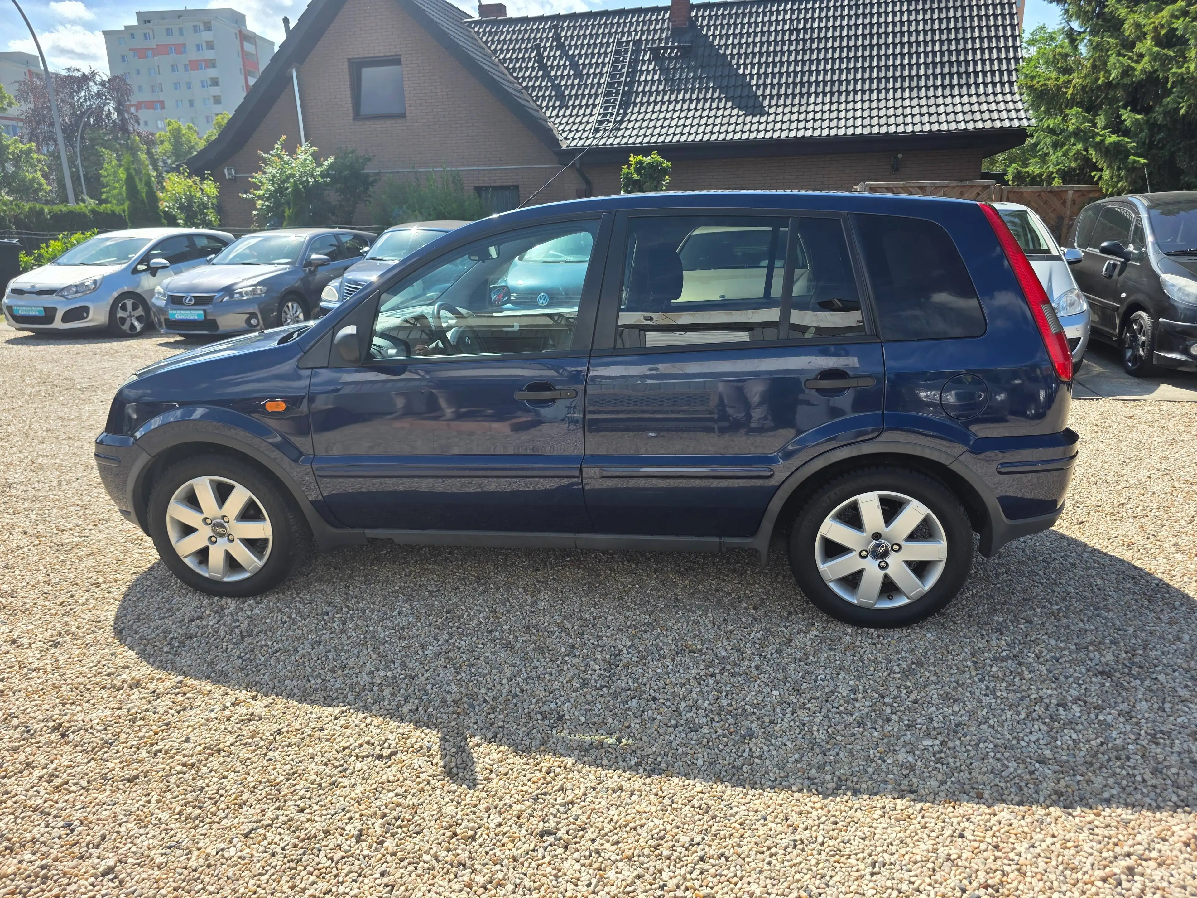 Ford Fusion Fusion 1.6*Autom*Klima*Behind.Fahrzeug*PDC*TÜV NEU* — photo 6