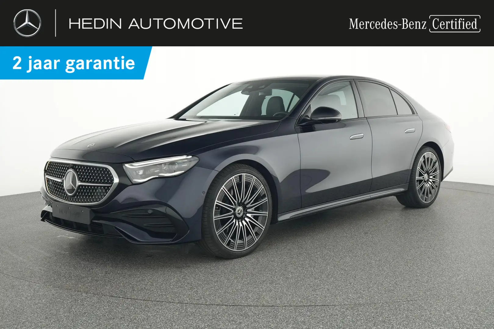 Mercedes-Benz E 200 Berline AMG Line | Panoramisch Dak | Distronic | H Синій - 1