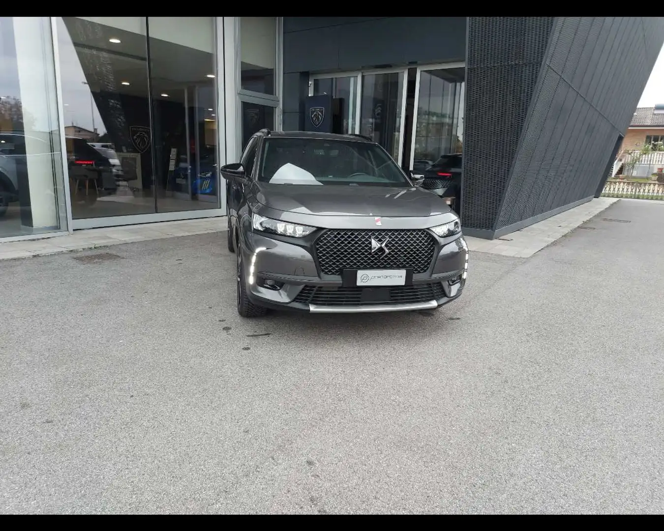 DS Automobiles DS 7 Crossback 7 Crossback BlueHDi 130 aut. Performance Line Gris - 2