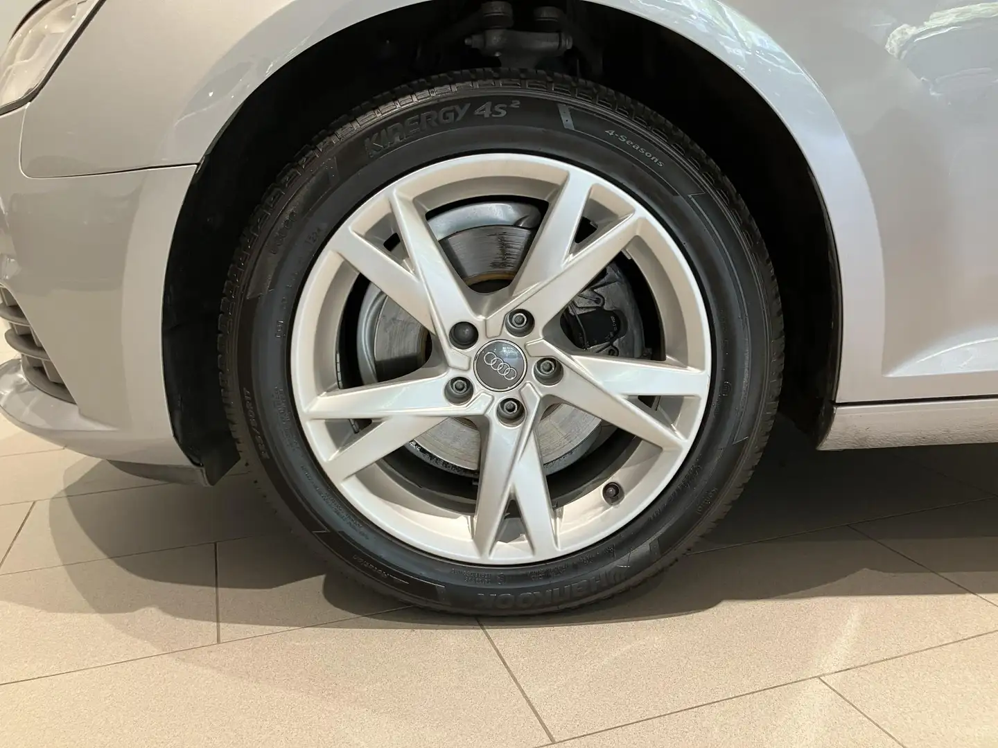Audi A4 Avant 1.4 TFSI Pro Line 150 PK | Automaat | Naviga Gris - 2