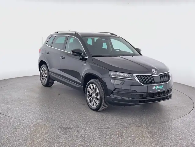 Skoda Karoq view 3