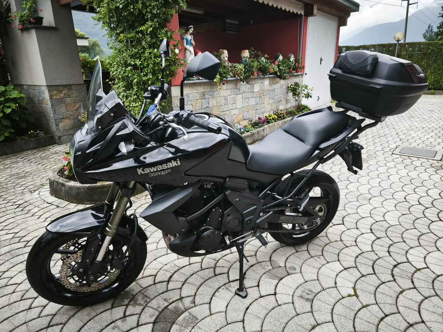 Kawasaki Versys 650 Noir - 1
