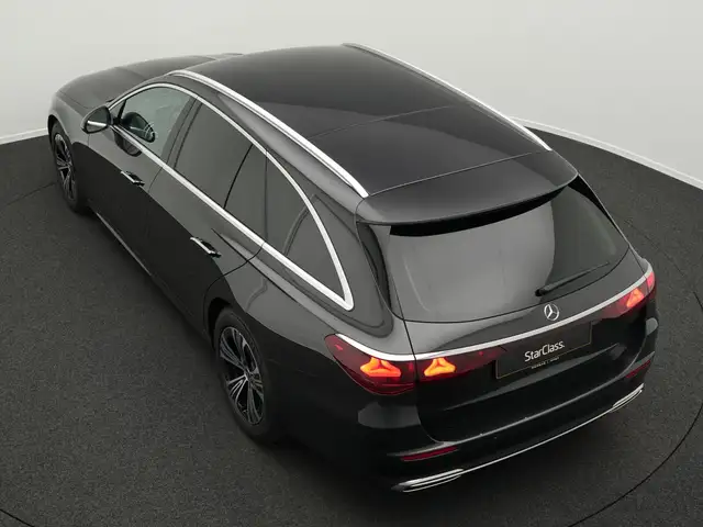 Mercedes-Benz E-Class view 13